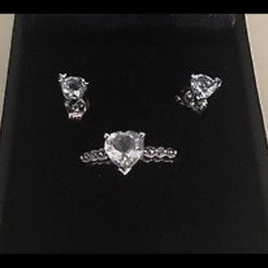 10k White Gold Aquamarine & Diamond Set